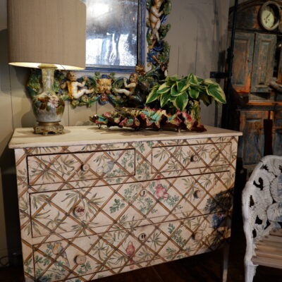 Chest of drawers, painted "trellis and birds" décor