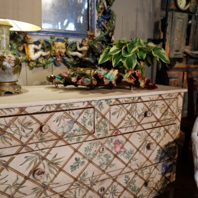 Chest of drawers, painted "trellis and birds" décor