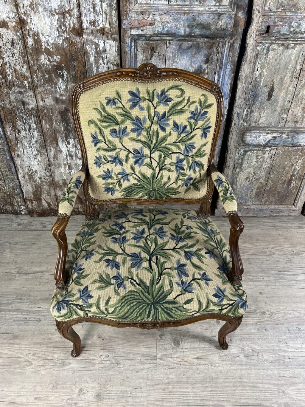 fauteuil à la reine en tapisserie