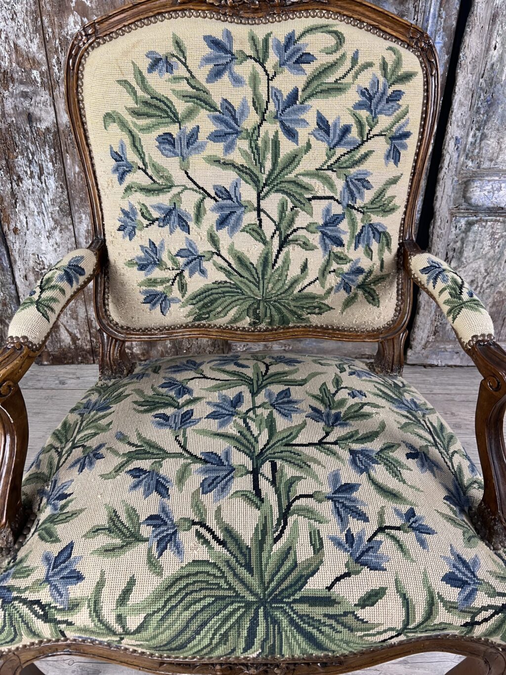 fauteuil à la reine en tapisserie