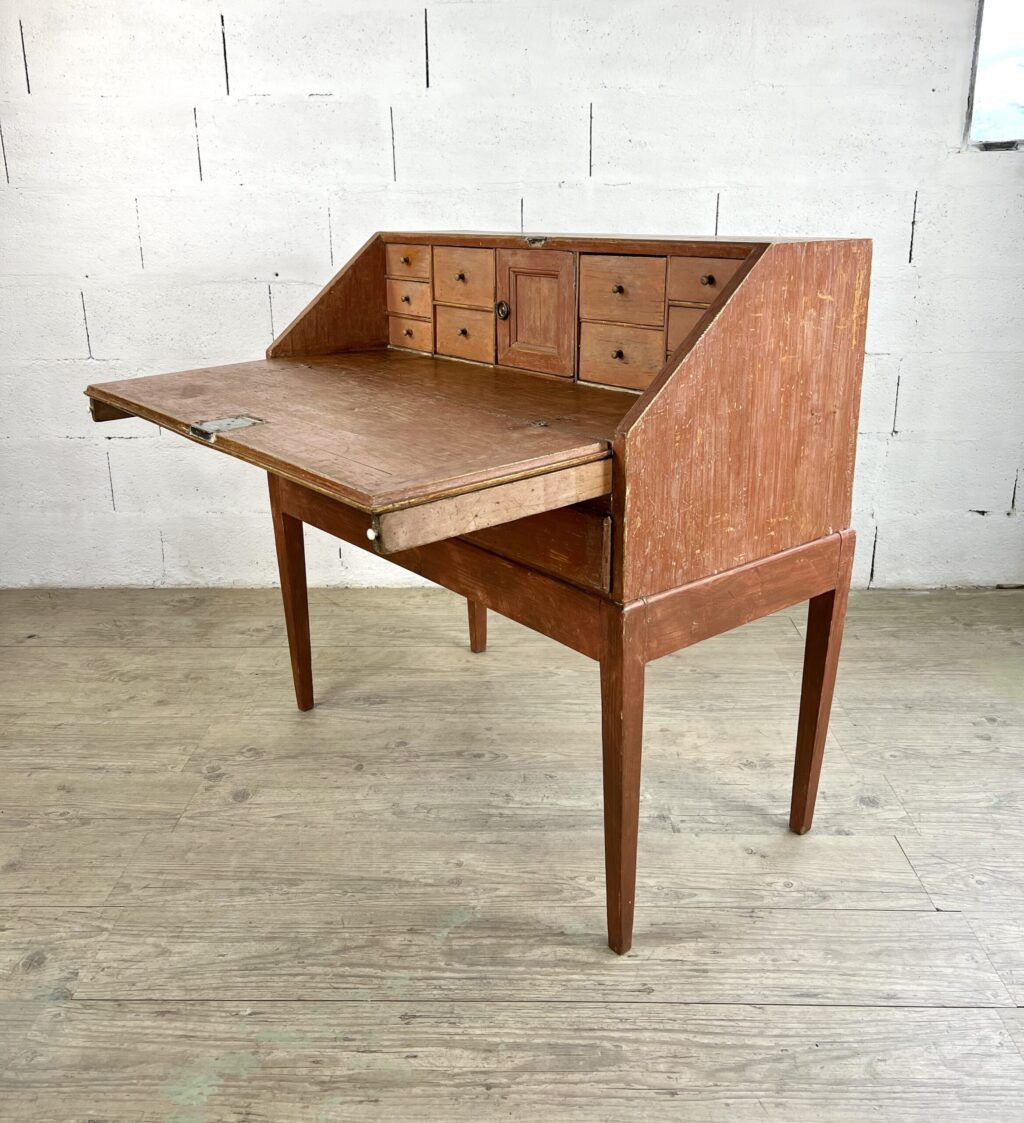 Bureau scriban gustavien